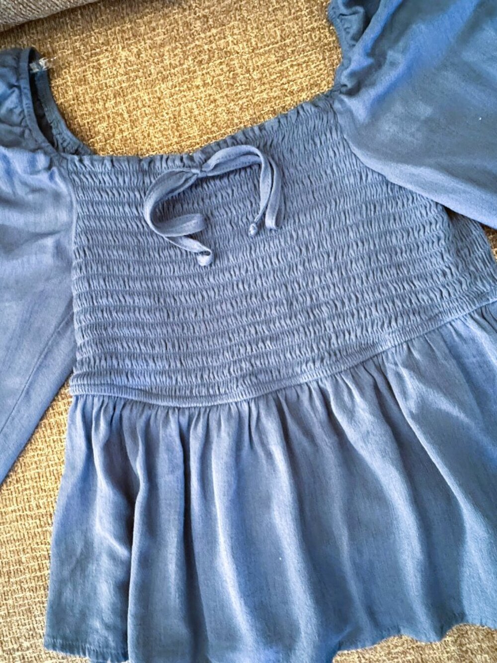 Ash & Violet Smocked Front Bell Sleeve Top - Size Medium